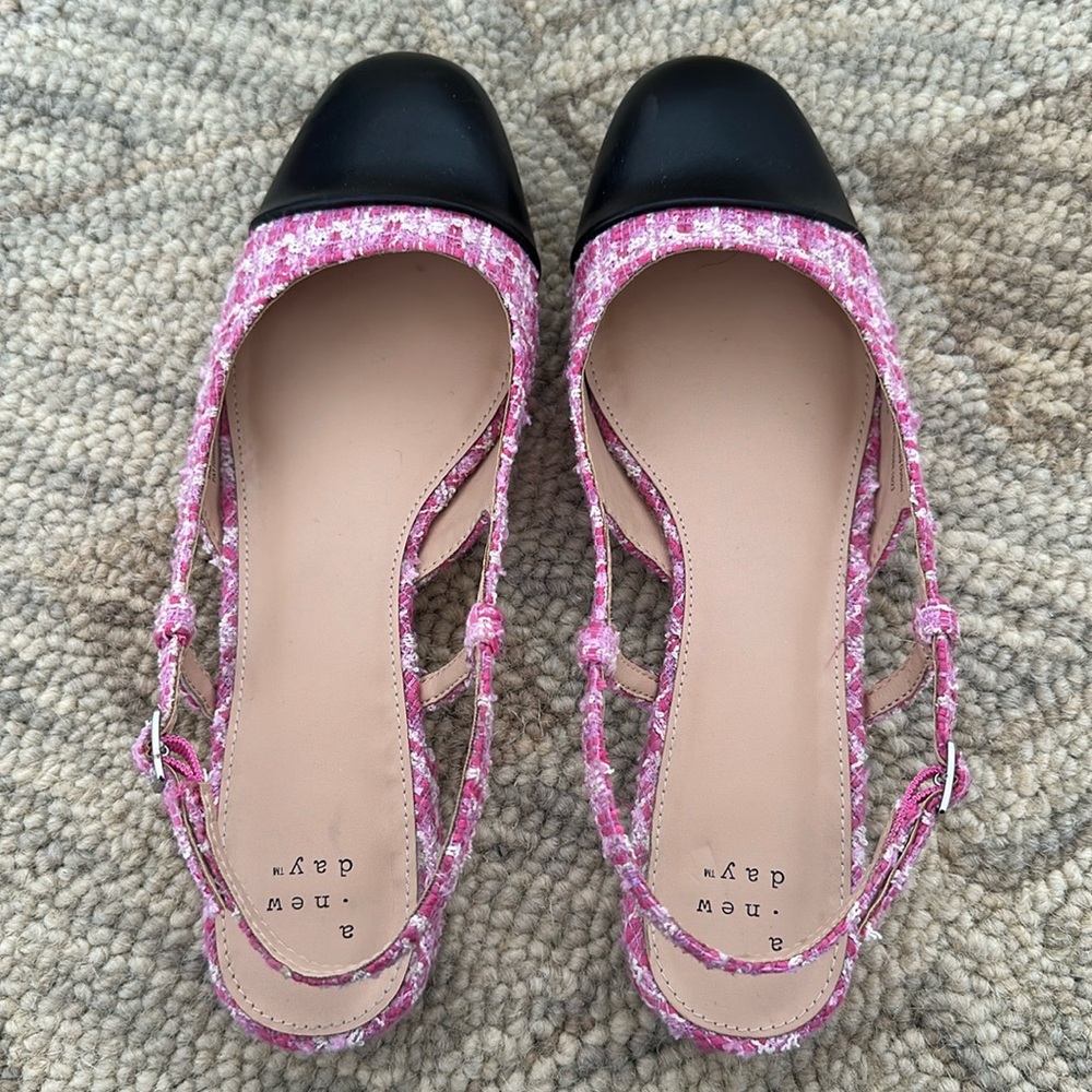 Target Maxine Shoe in Pink Size 8 Great Condition